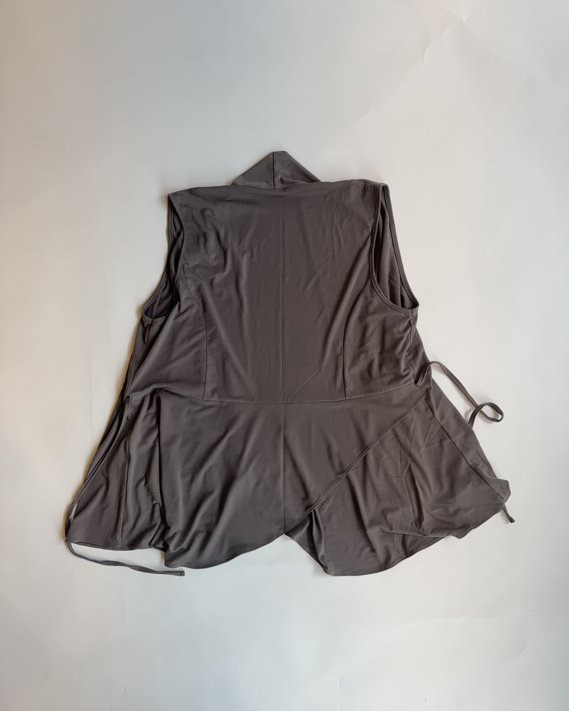 Dark Reddish Gray Drape Vest  상품이미지3