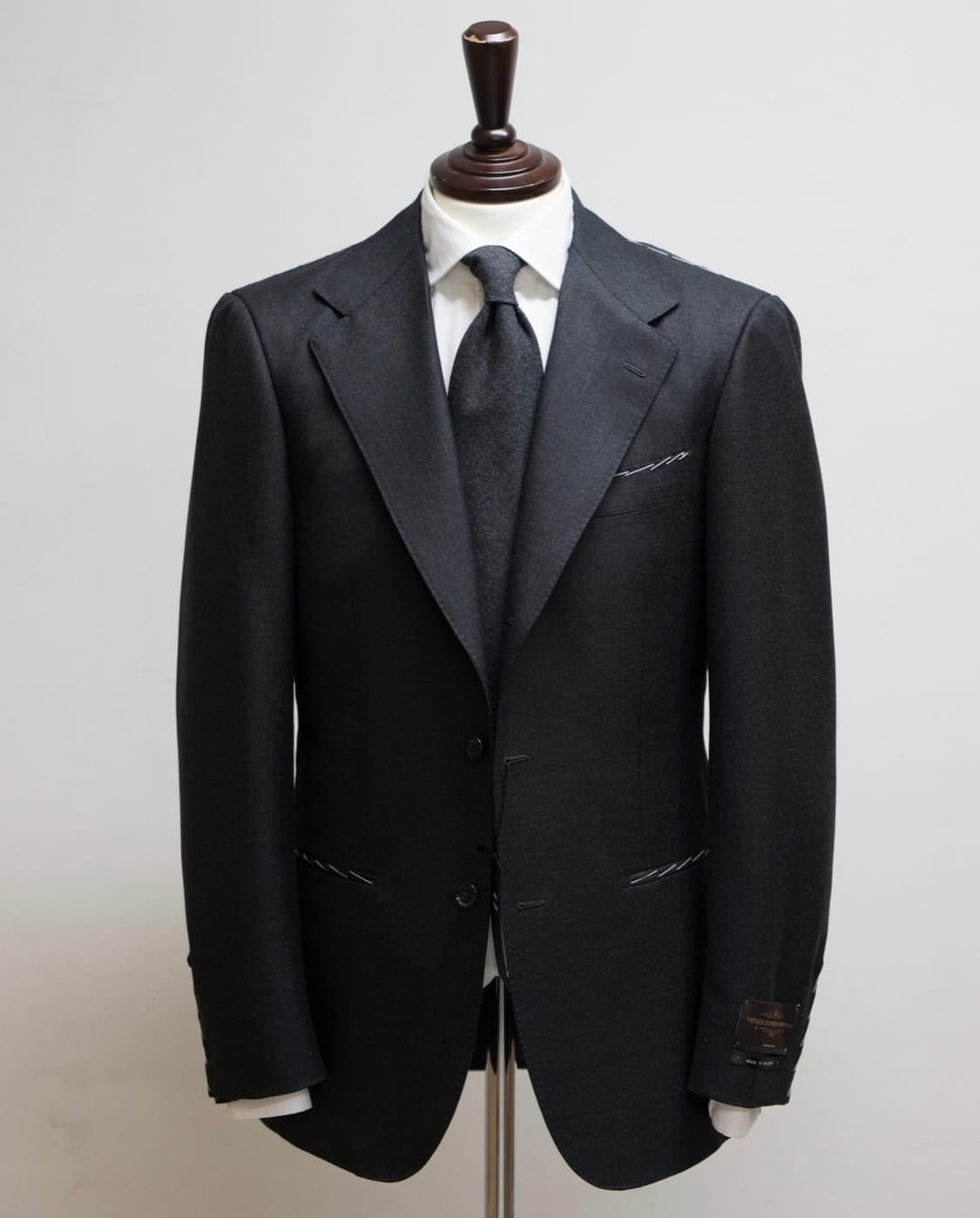 링자켓 마에스터 까노니코 파이브스타 차콜수트 50 상품이미지2