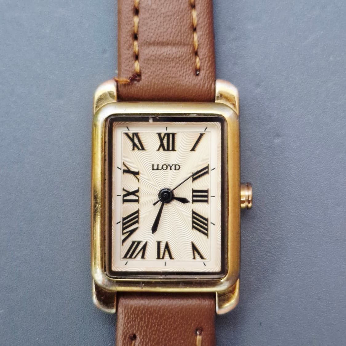 로이드 클래식 가죽시계 상품이미지1