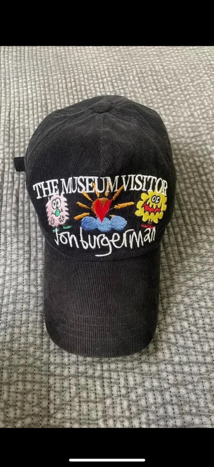 더뮤지엄비지터 존버거맨 블랙 코듀로이 볼캡 상품이미지2