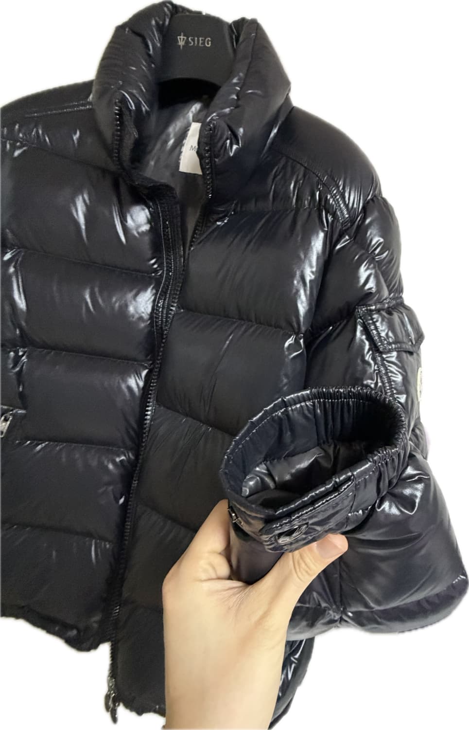 몽클레어 마야 쇼트 다운자켓 25FW판매합니다. 상품이미지6