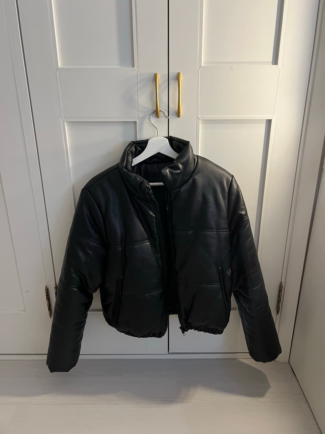 오도어 자체제작 가죽 패딩 상품이미지4