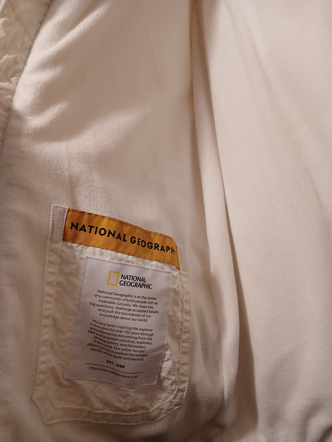 내셔널지오그래픽 정품 여성 뽀글이 후드집업 S 사이즈 상품이미지3