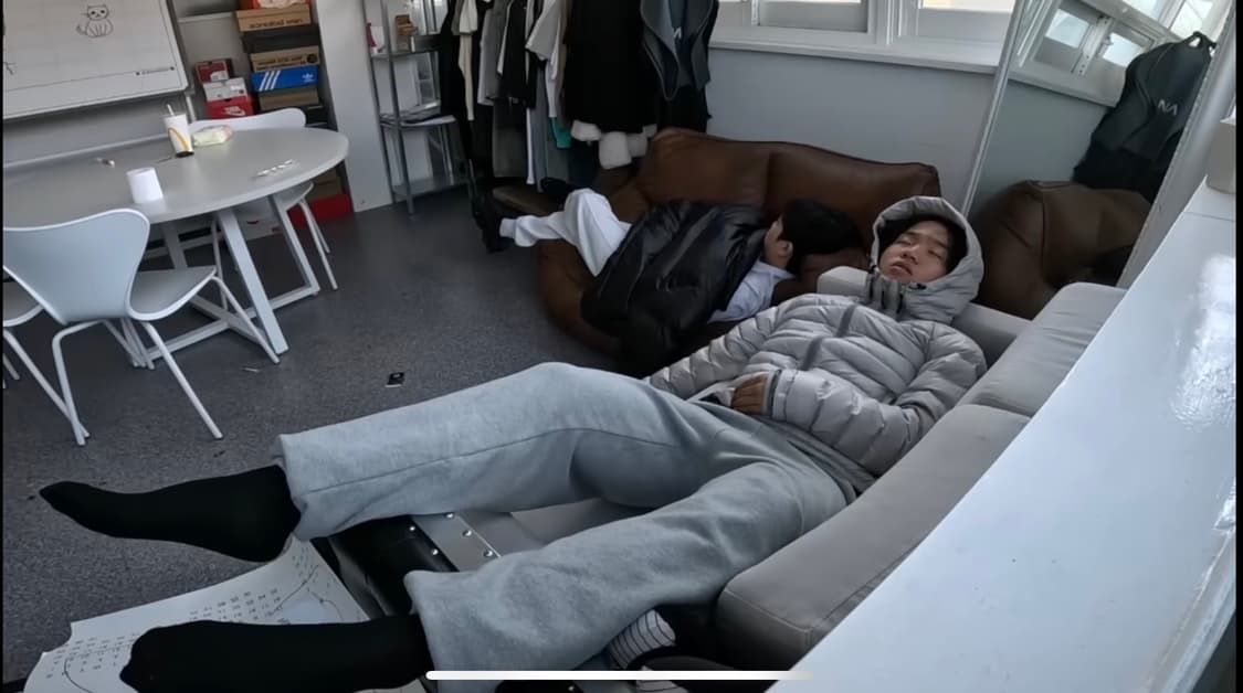 라이트 그레이 경량패딩 (유튜버 이자반 착용) 상품이미지3