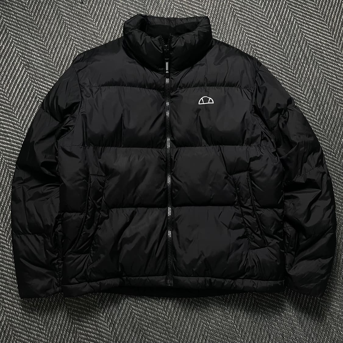 엘레쎄 USA 오리지날 로고 다운 푸퍼 패딩 블랙o 4973 상품이미지1