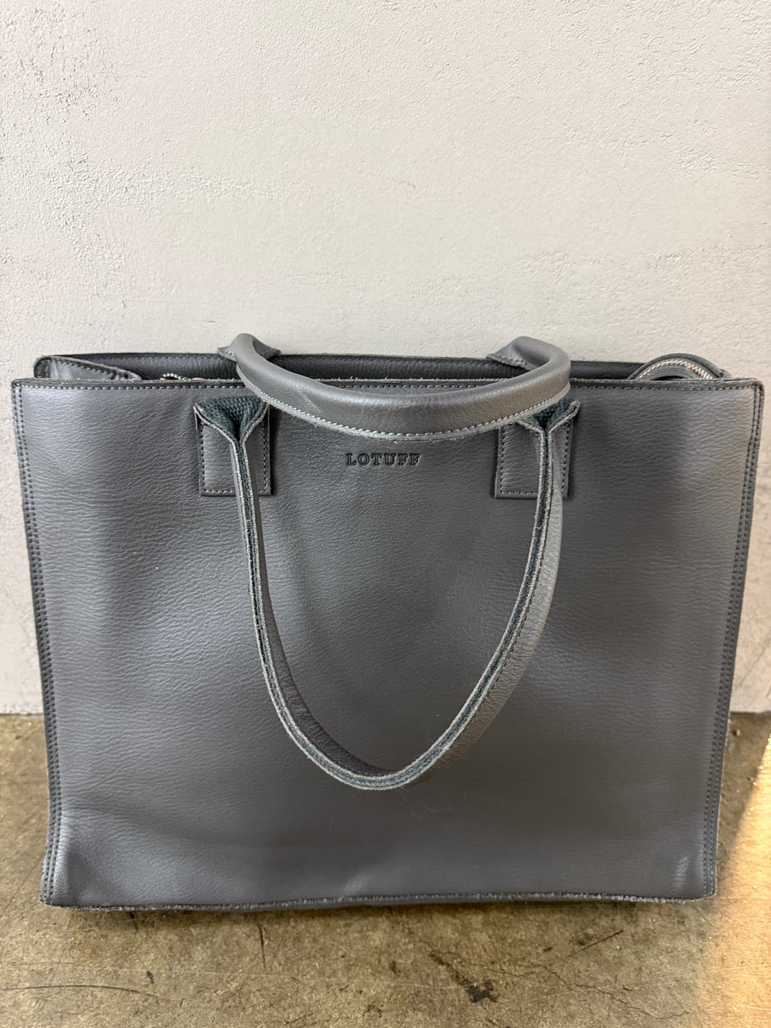 로터프 그레이 레더 남성용 토트백 상품이미지4