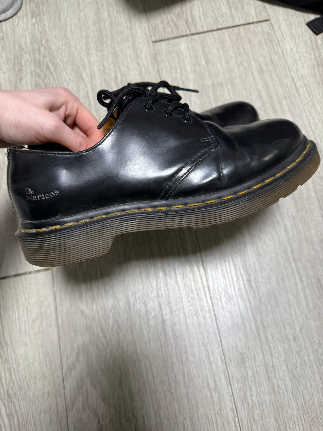 닥터마틴 1461 블랙 240 상품이미지2