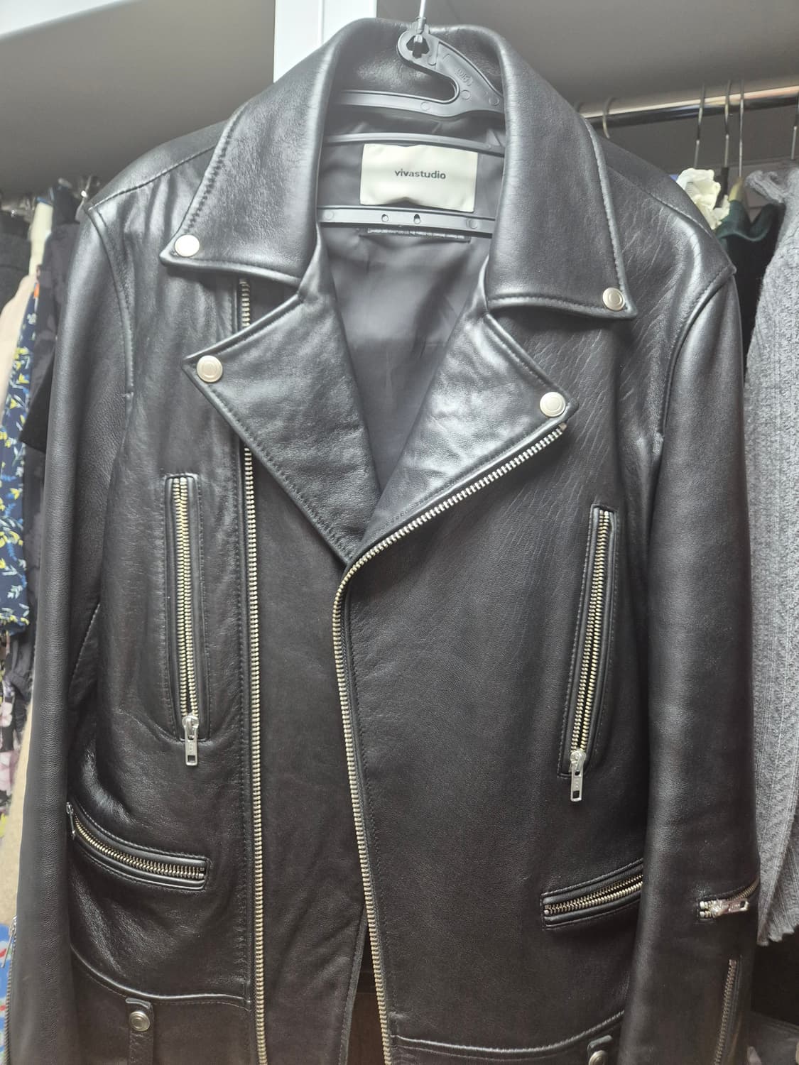 비바스튜디오 양가죽 라이더 가죽자켓 상품이미지1