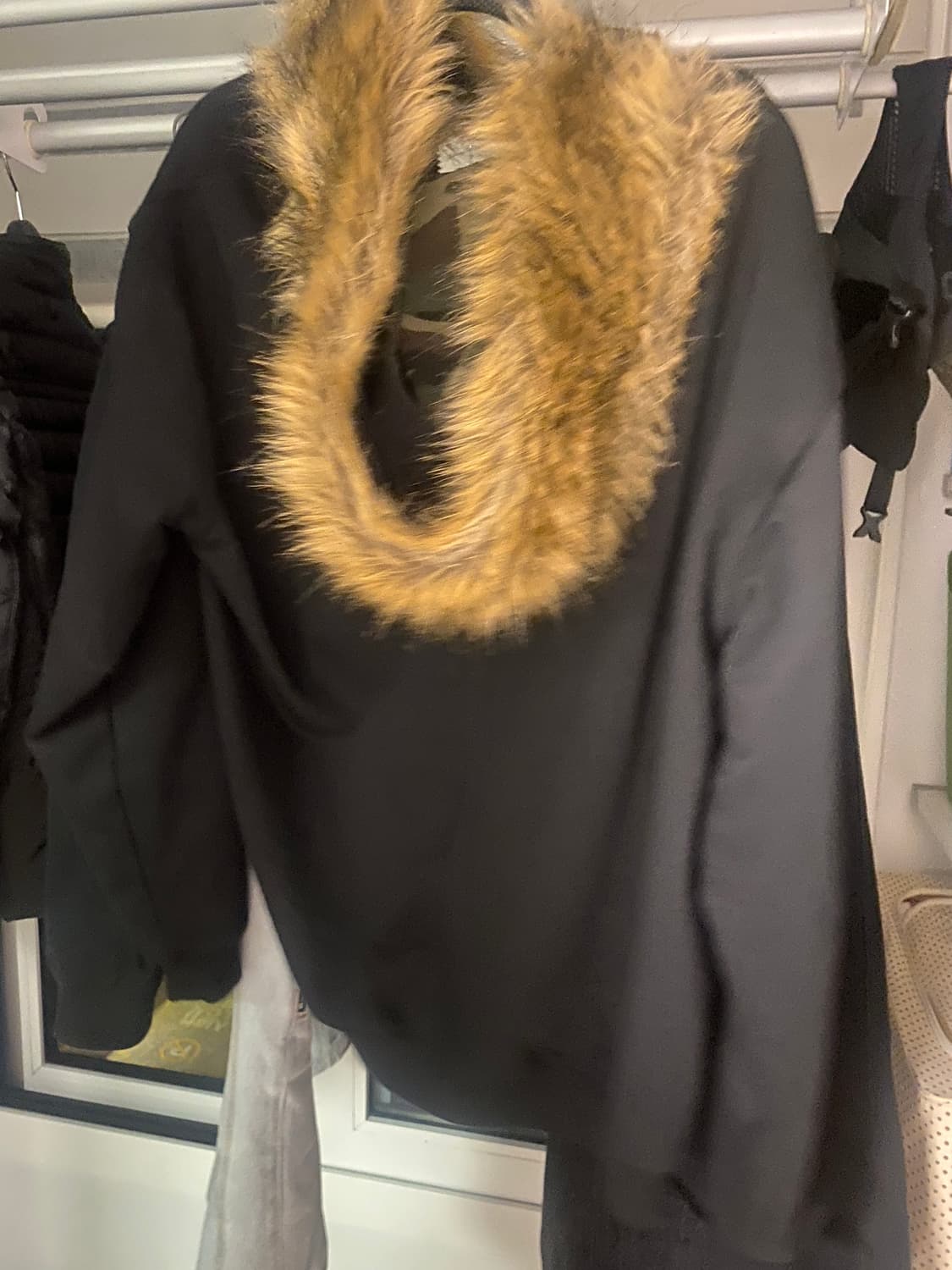 Reversible Faux Fur Hoodie Black/Camo Kh 상품이미지2