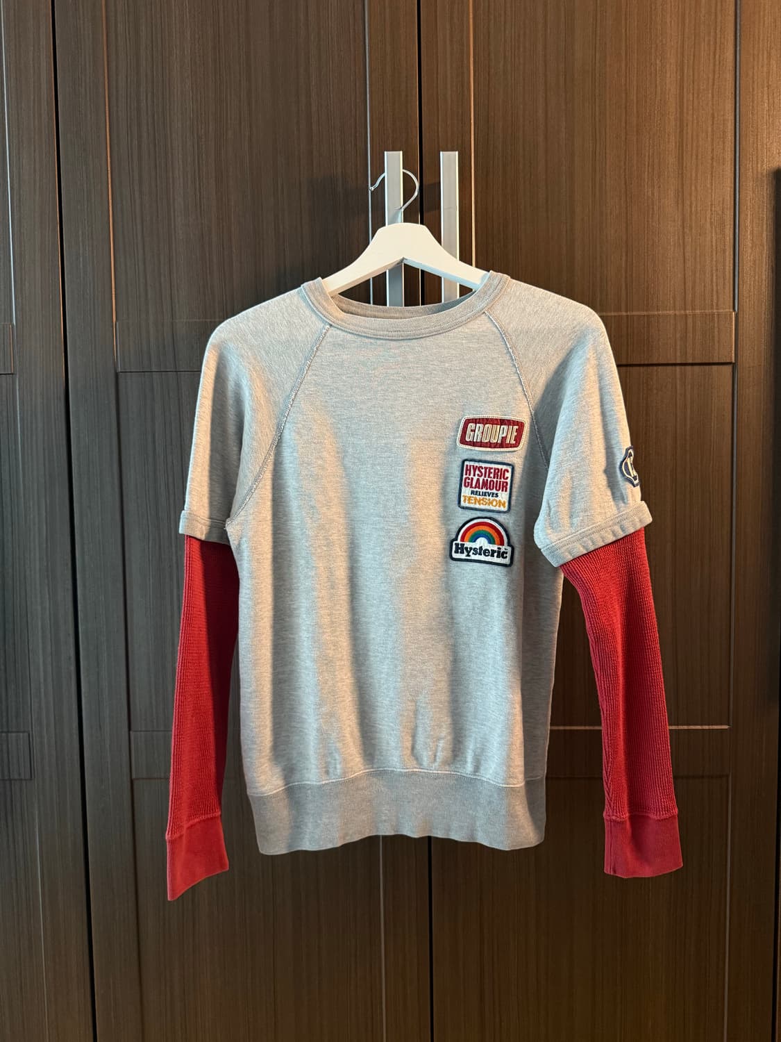 히스테릭글래머 90s 아카이브 패치 레이어드 맨투맨 상품이미지1