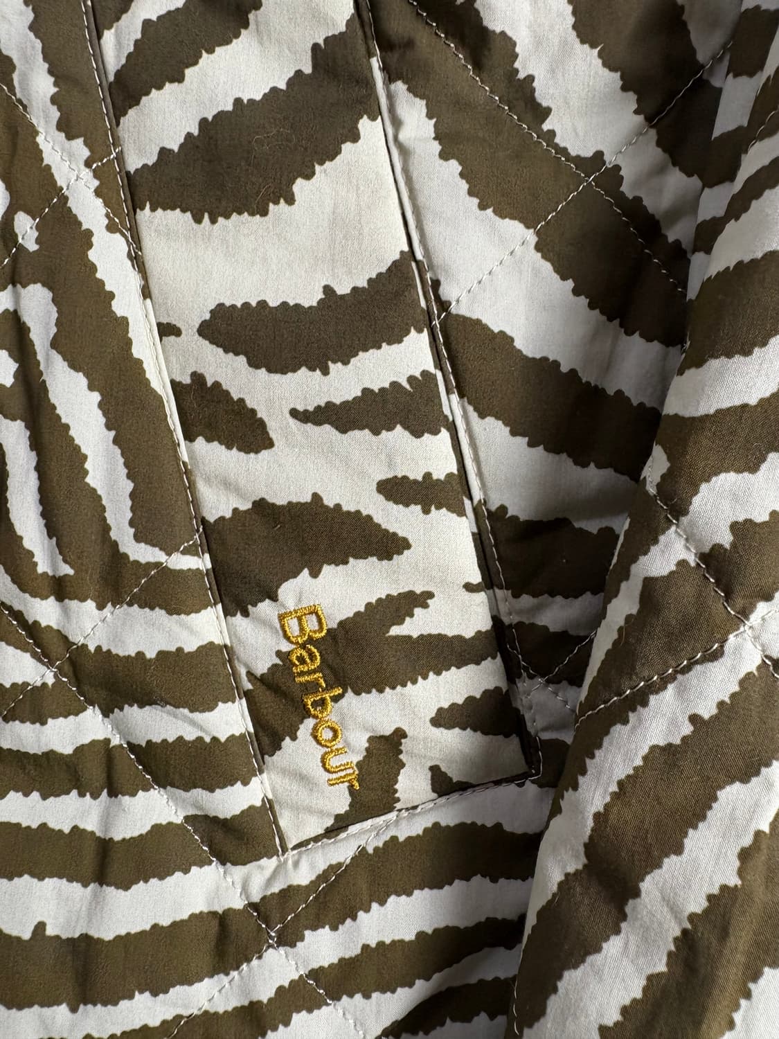 Barbour 바버 x 하우스 오프 해크니 그렌스덴 리버시블 퀼트 자켓 상품이미지6