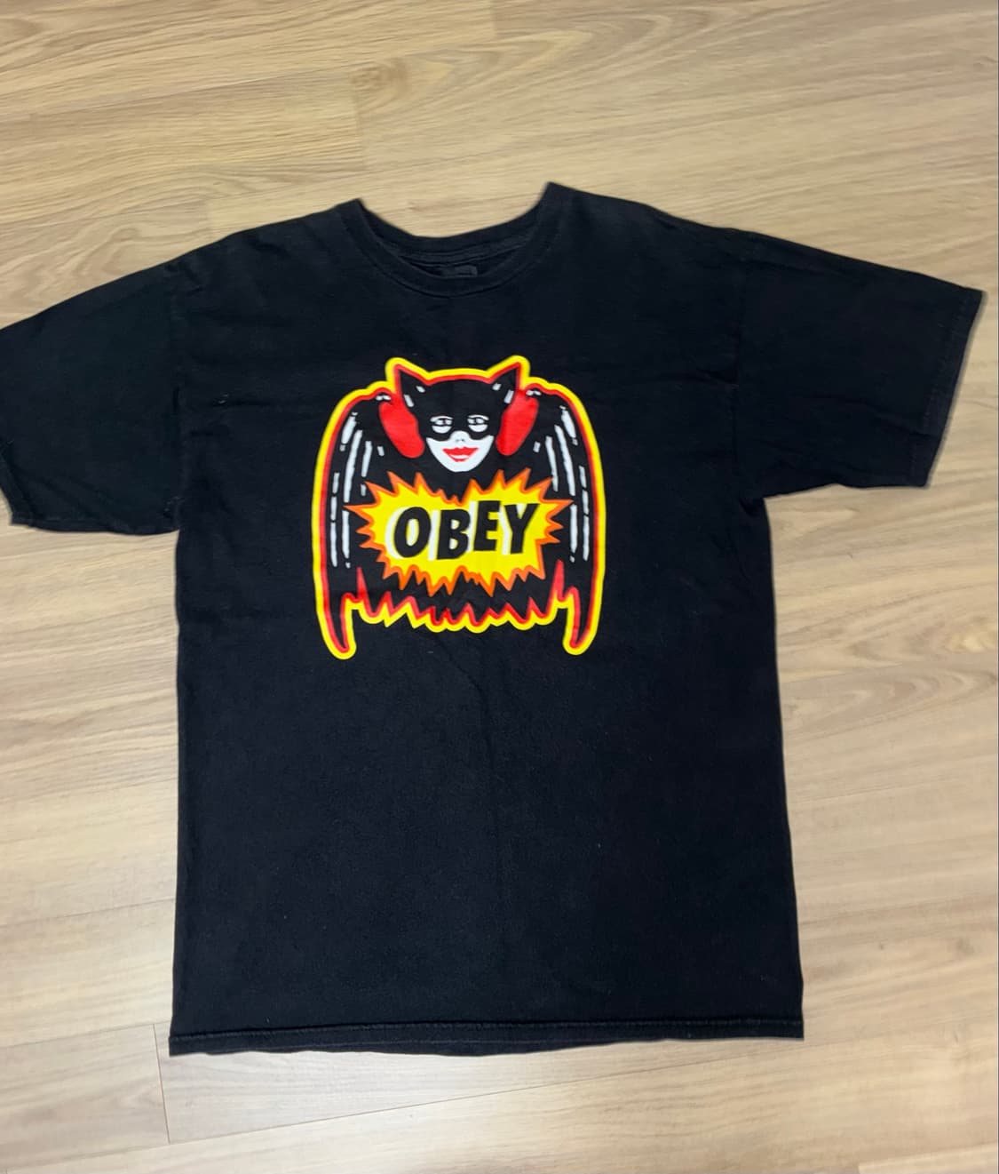 OBEY 박쥐 그래픽 반팔 티셔츠 상품이미지1