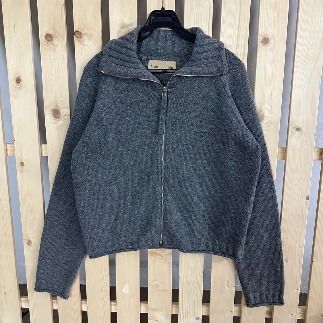 (S) 마뗑킴 그레이 니트 집업 상품이미지2