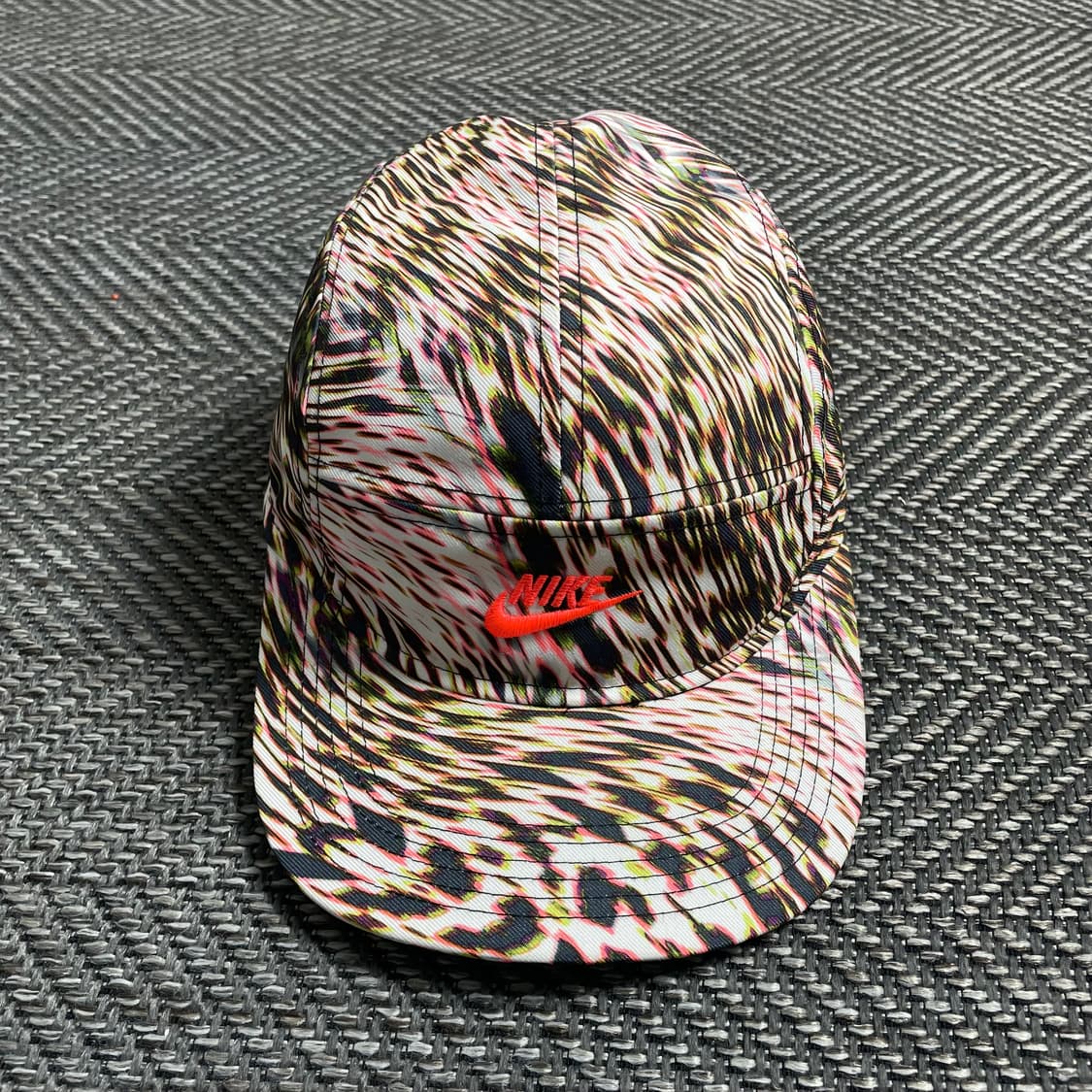 나이키 스우시 AW84 프린트 캠프캡 y 4751 상품이미지3