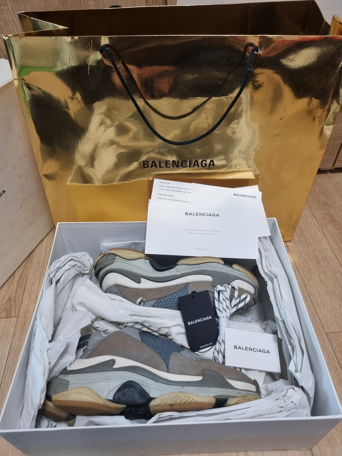 발렌시아가 트리플s 그레이 41 상품이미지1