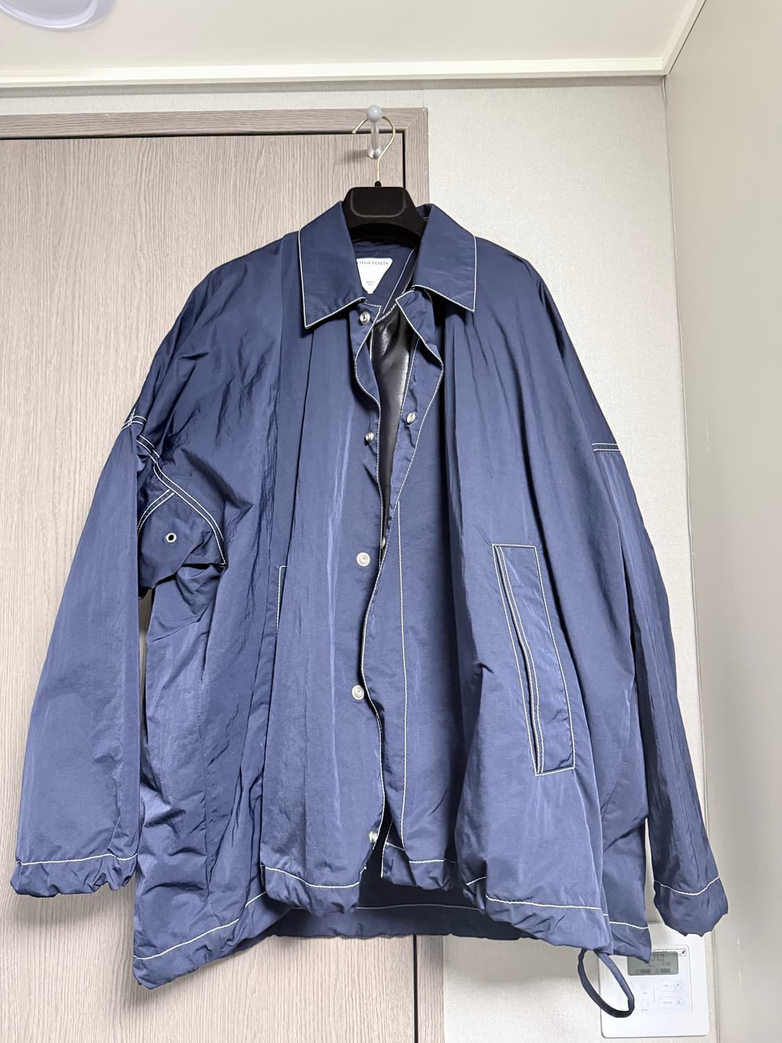 보테가베네타 바람막이  상품이미지4