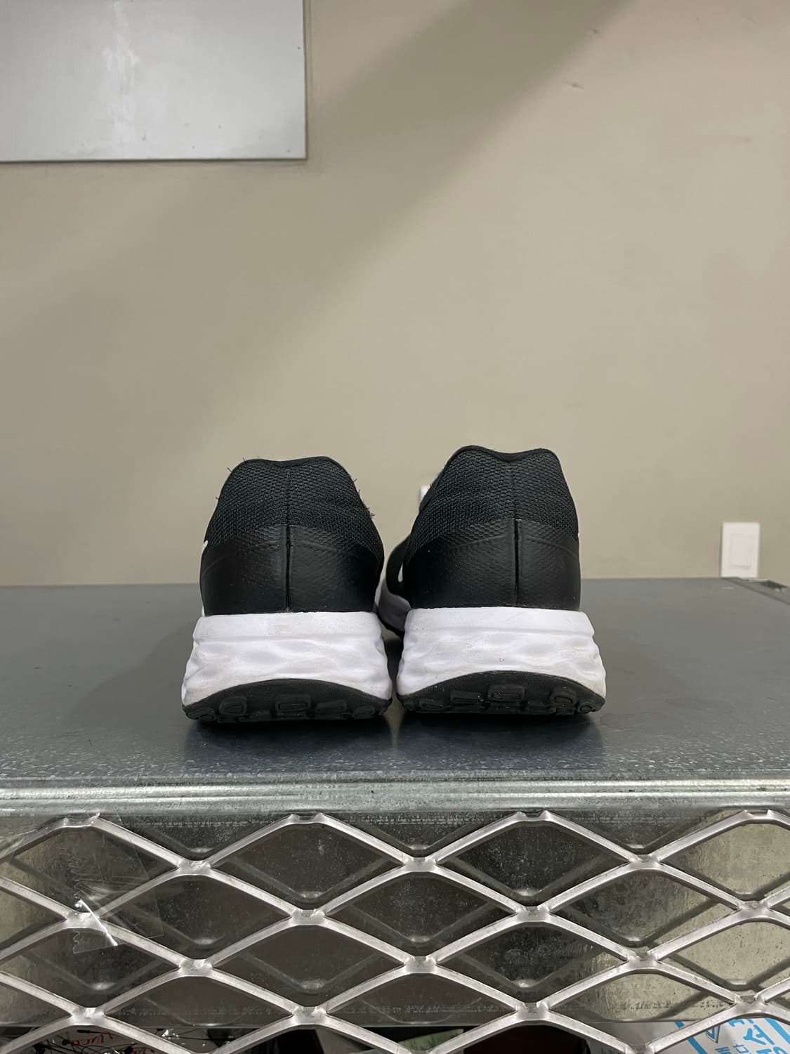 나이키 레볼루션 6 넥스트 네이처 270 상품이미지3