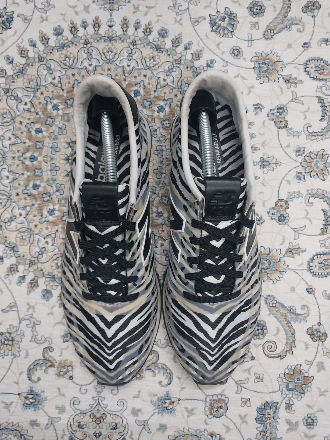 뉴발란스 420 제브라 패턴 스니커즈 240mm 상품이미지2