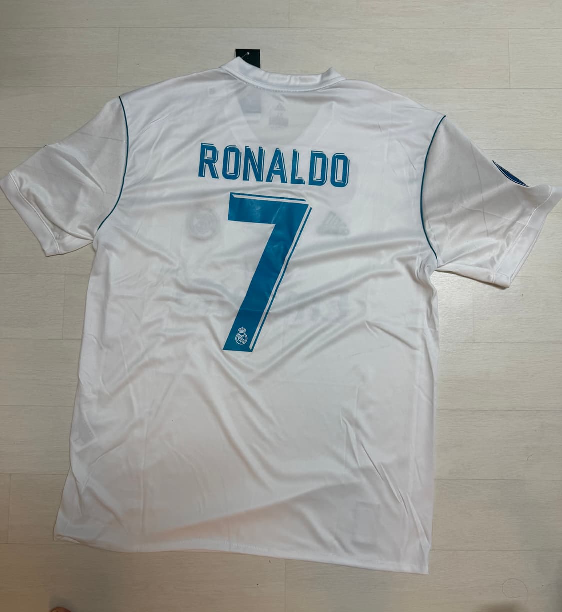 17/18 시즌 챔피언스리그 결승전 호날두 유니폼 XL 상품이미지3