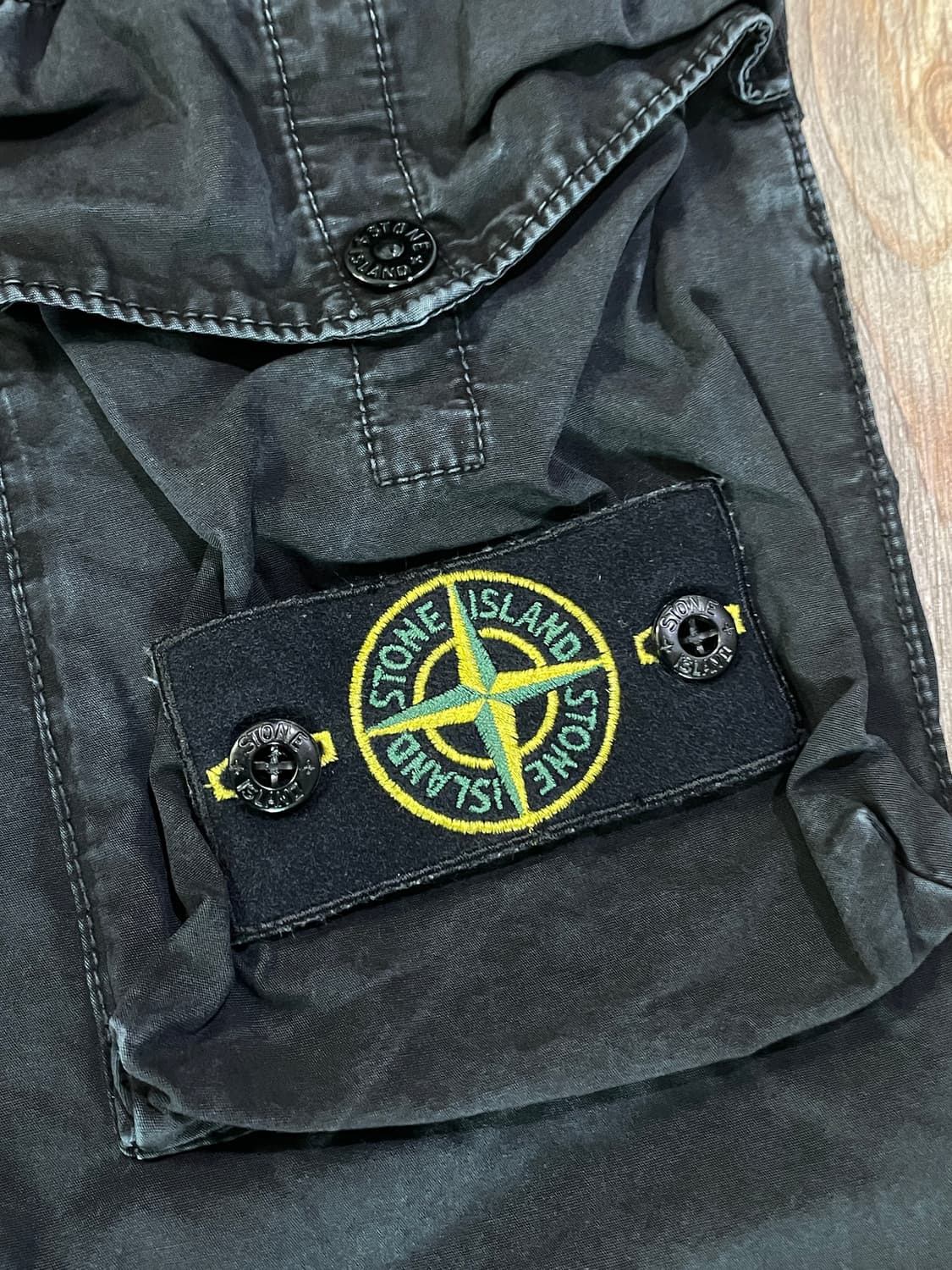 22ss 스톤아일랜드 가먼트 다이드 카고팬츠 상품이미지4