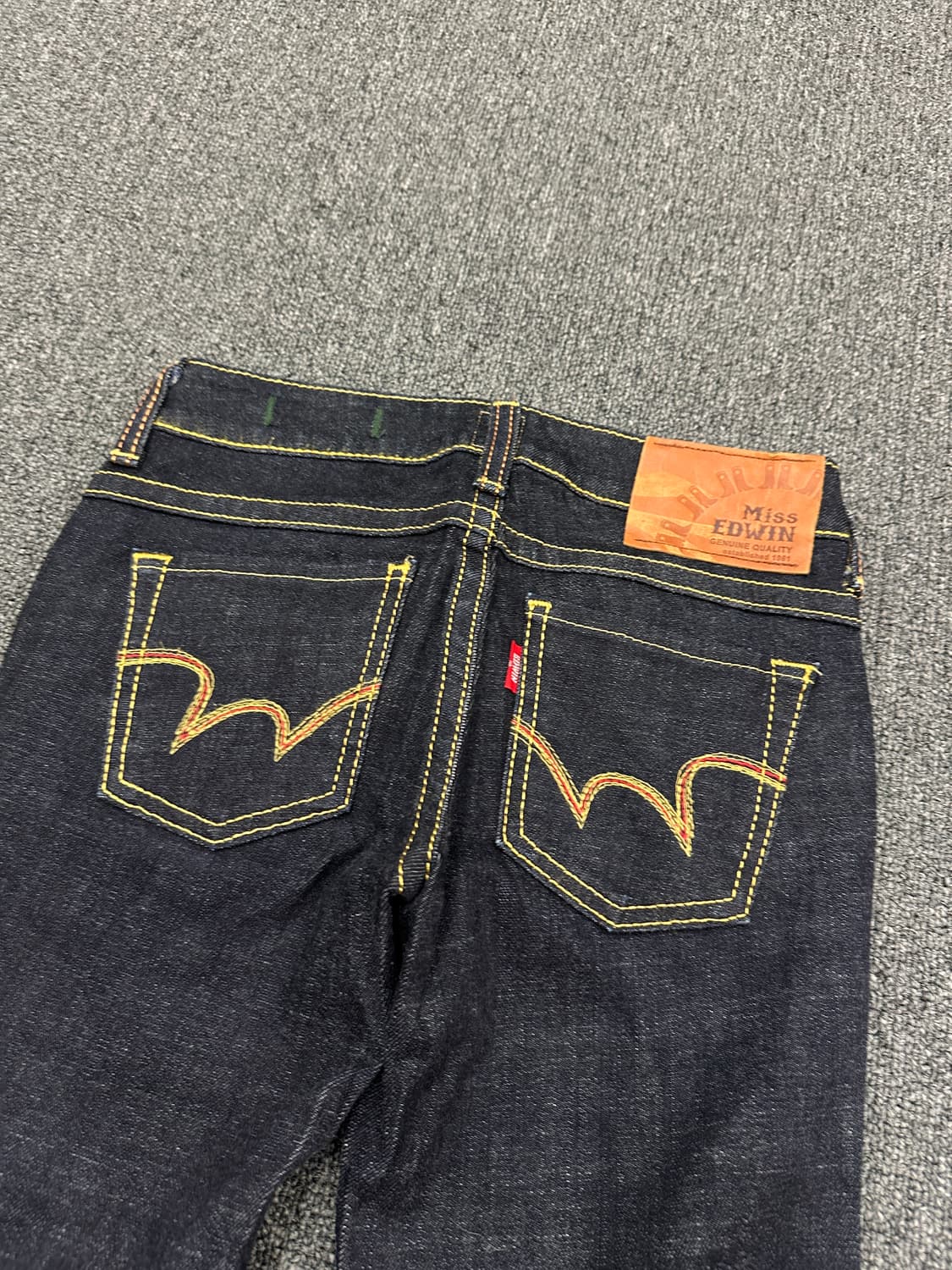 26) 에드윈 y2k 빈티지 부츠컷 데님팬츠 상품이미지2