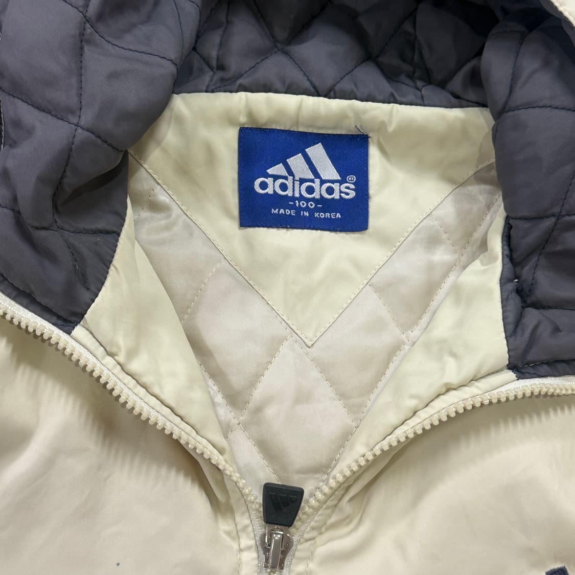 아디다스 00‘s 올드스쿨 누빔점퍼 상품이미지7