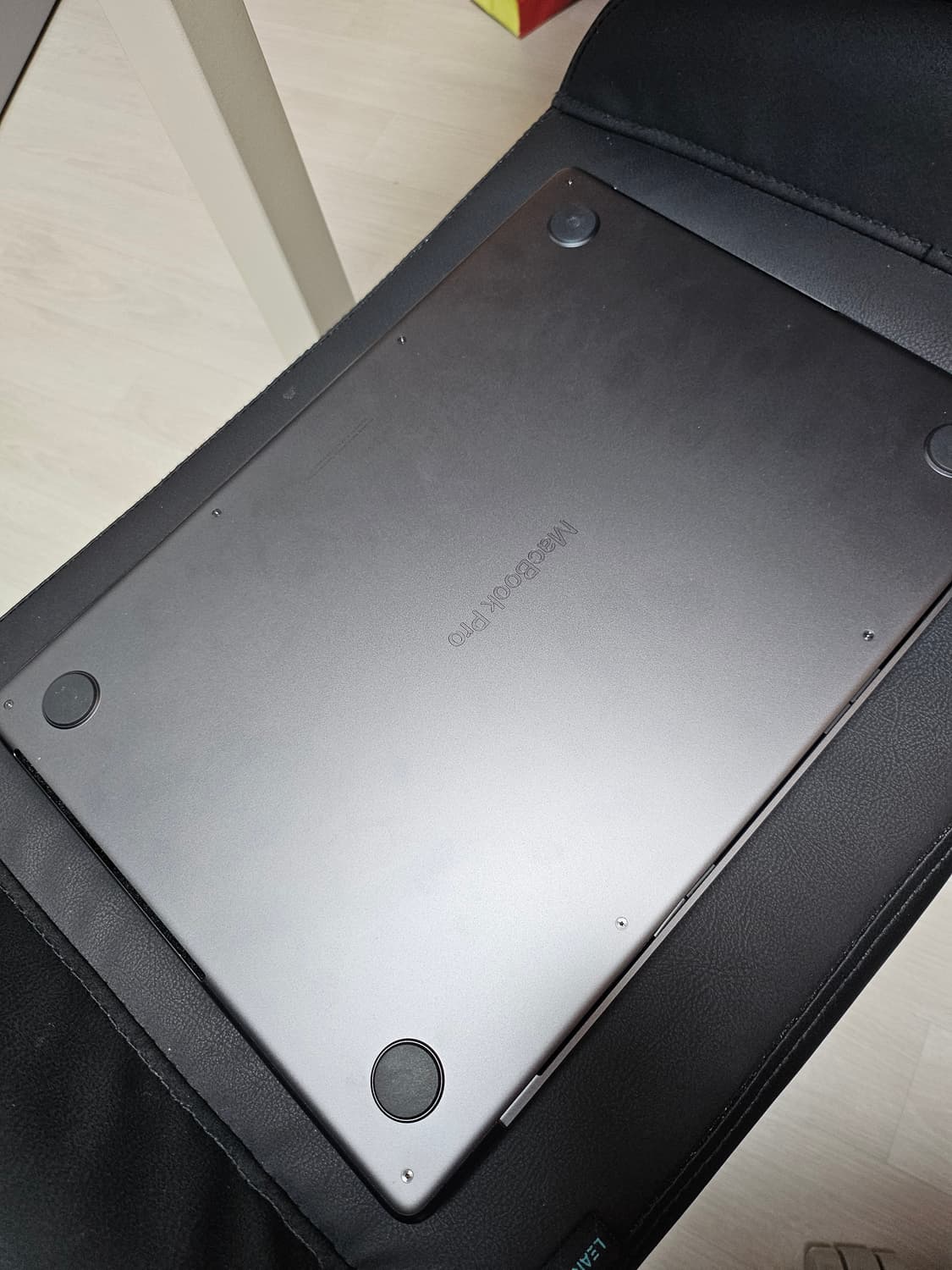 (애케플o) 맥북 M3프로 14인치 18g 1TB 판매 상품이미지7