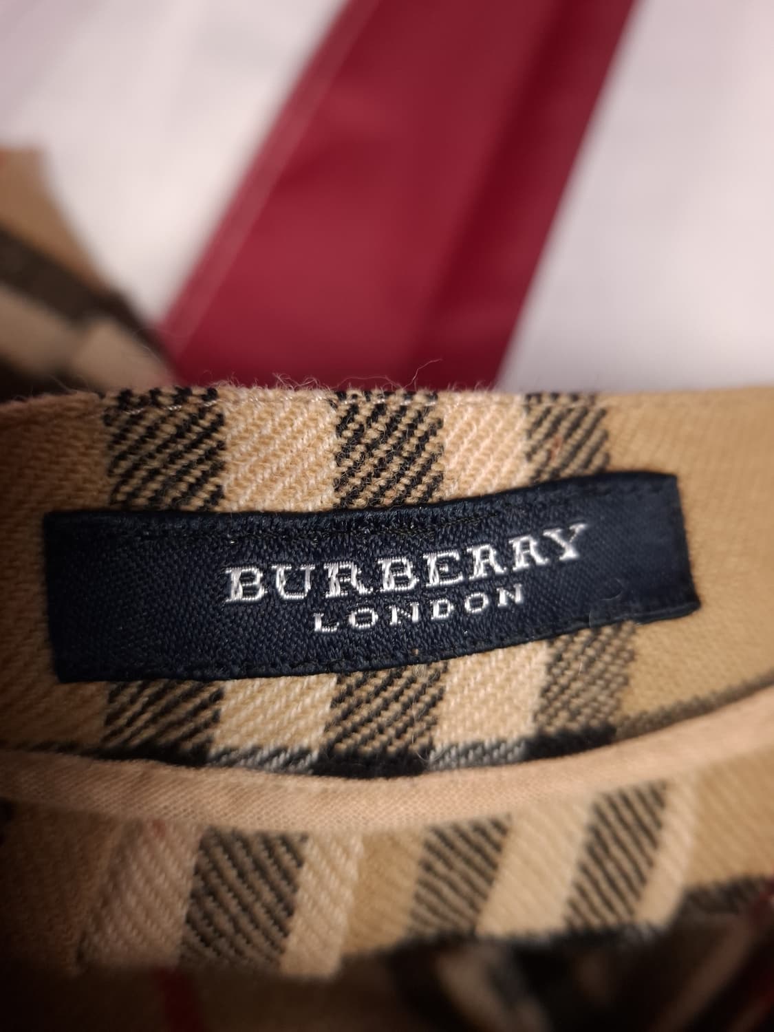 오리지날 새제품 일본판 버버리 노바체크 미니 랩 플리츠 상품이미지3