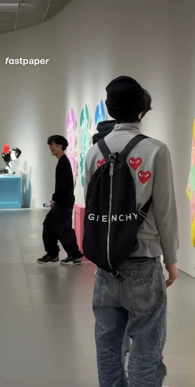 꼼데가르송 나우아임영 5하트 집업 상품이미지2