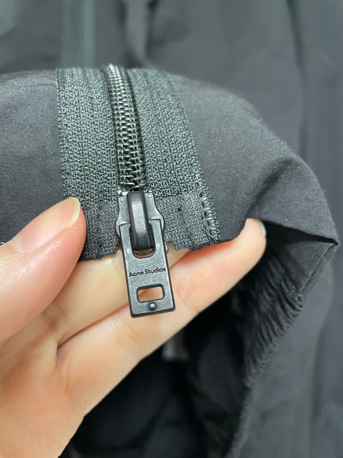 아크네스튜디오 자수로고 점퍼 48 상품이미지5