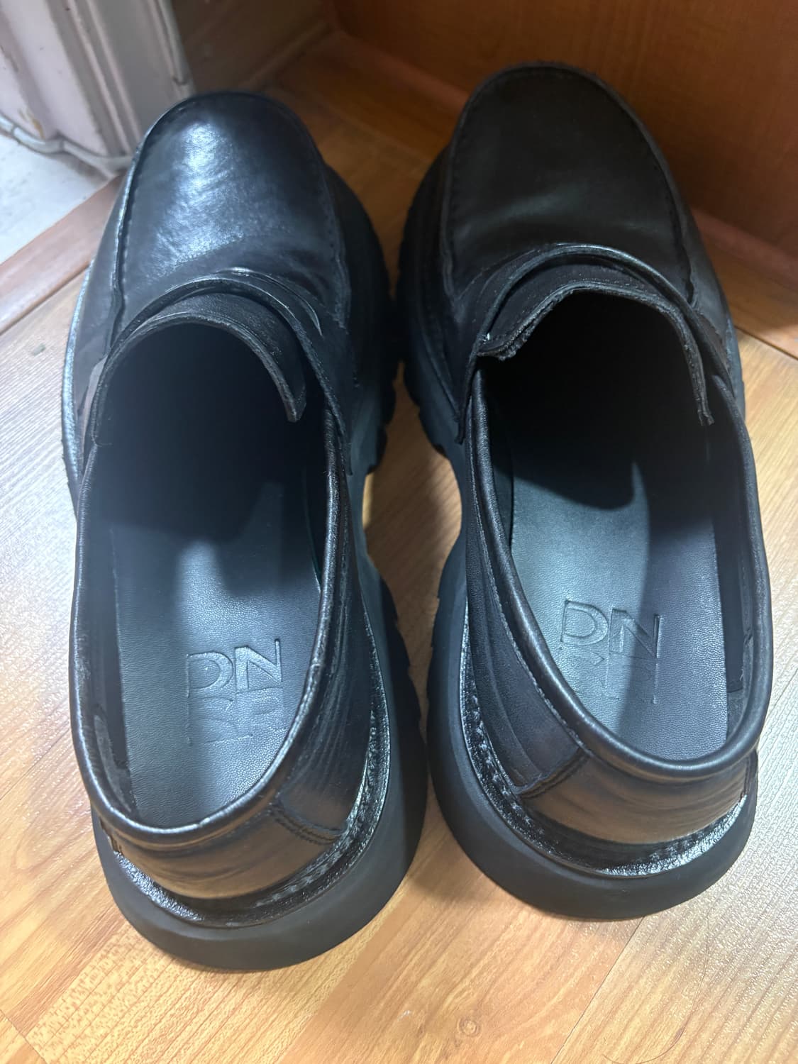 dnsr 맘모스 홀스레더 로퍼 블랙 280 상품이미지2