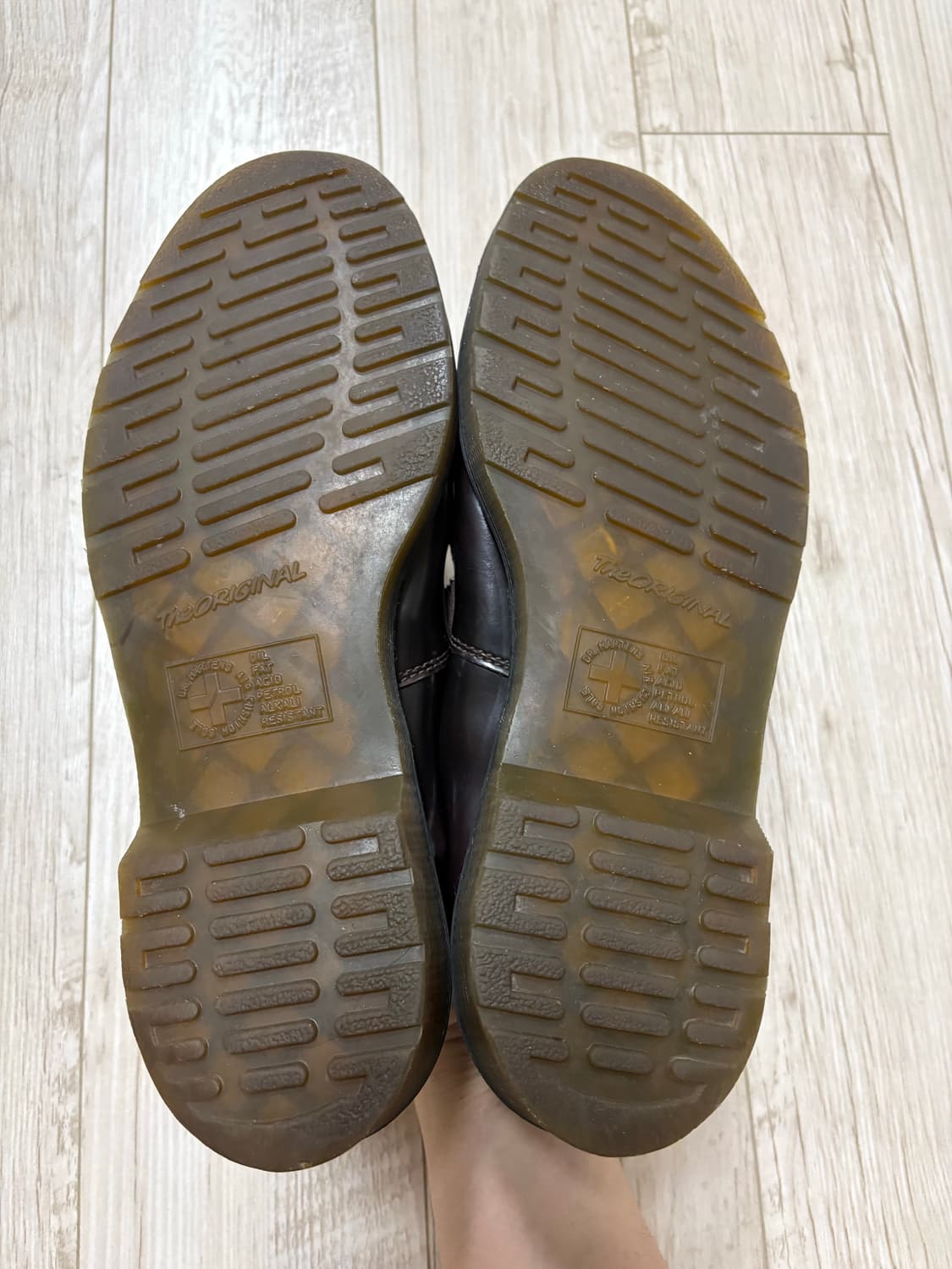 닥터마틴 아드리안 체리우드 280 상품이미지6