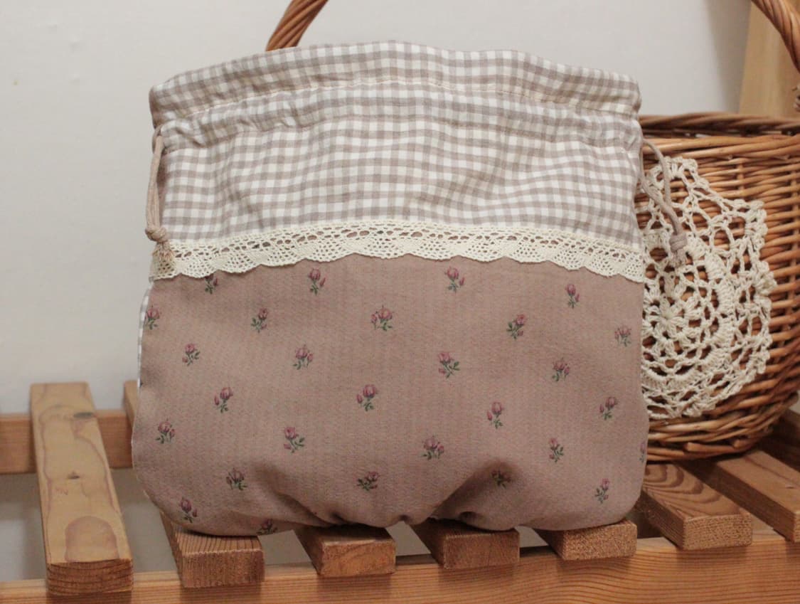 핸드메이드 셔링 레이스 스트링 파우치 상품이미지6