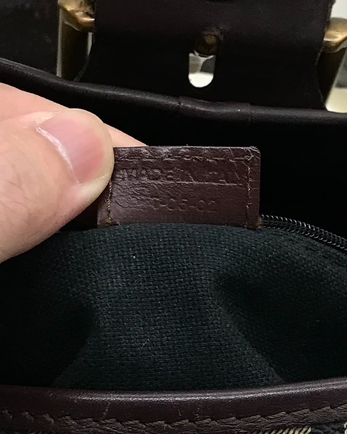 버버리 노바체크 버클 숄더백 가방 상품이미지8