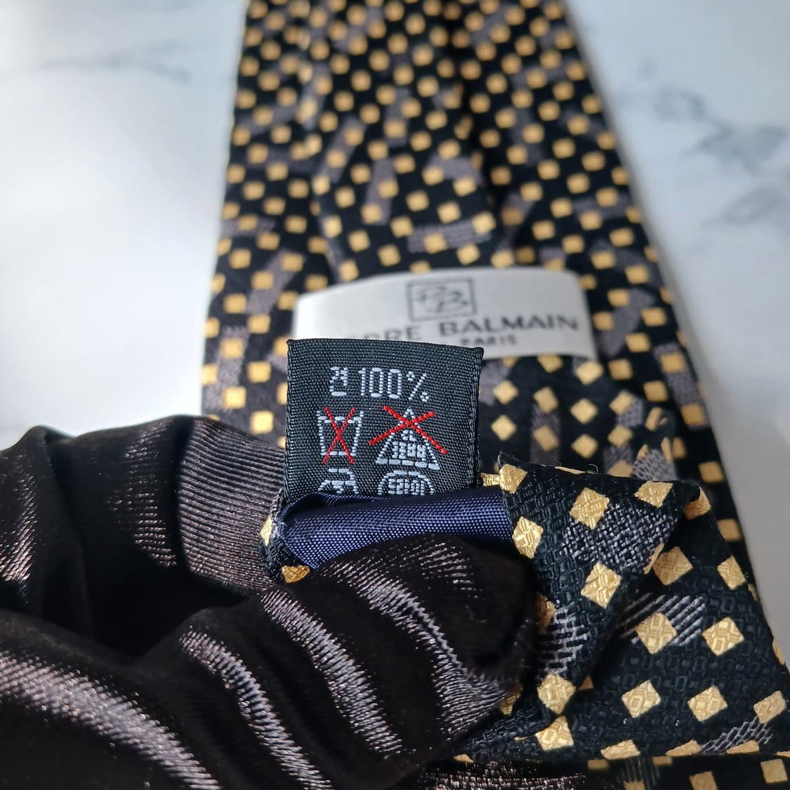 피에르 발망 넥타이 블랙 패턴 A+등급 E894
 상품이미지10