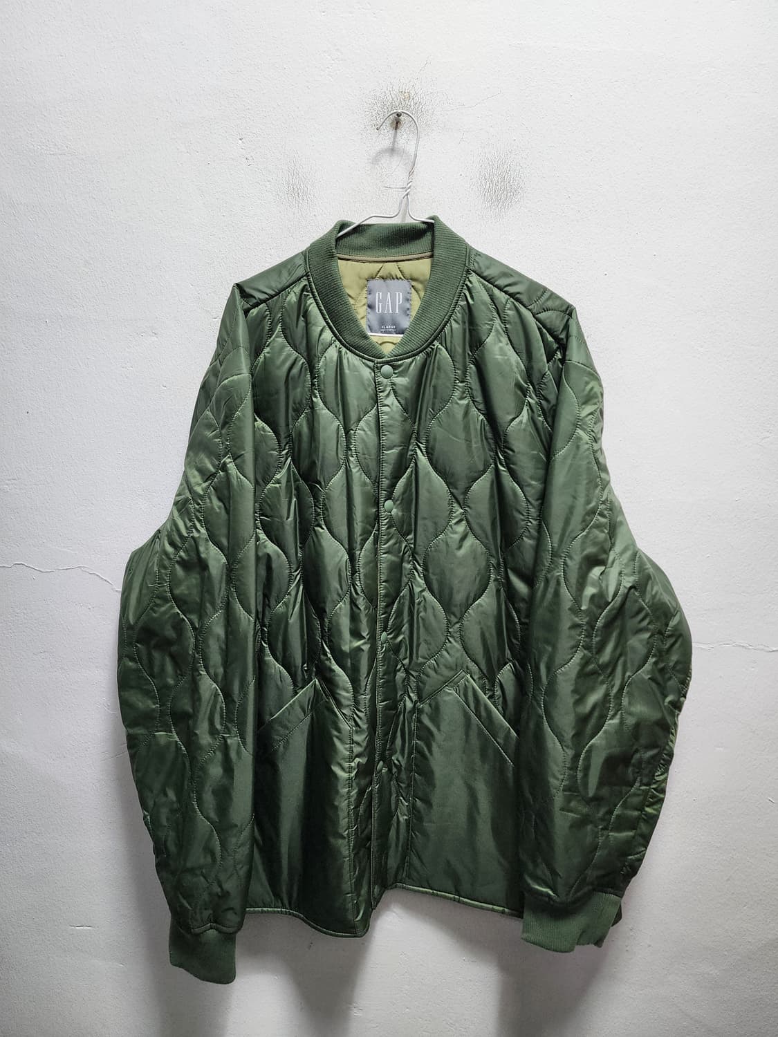 GAP 갭 카키 퀼팅 경량패딩 XL 상품이미지1