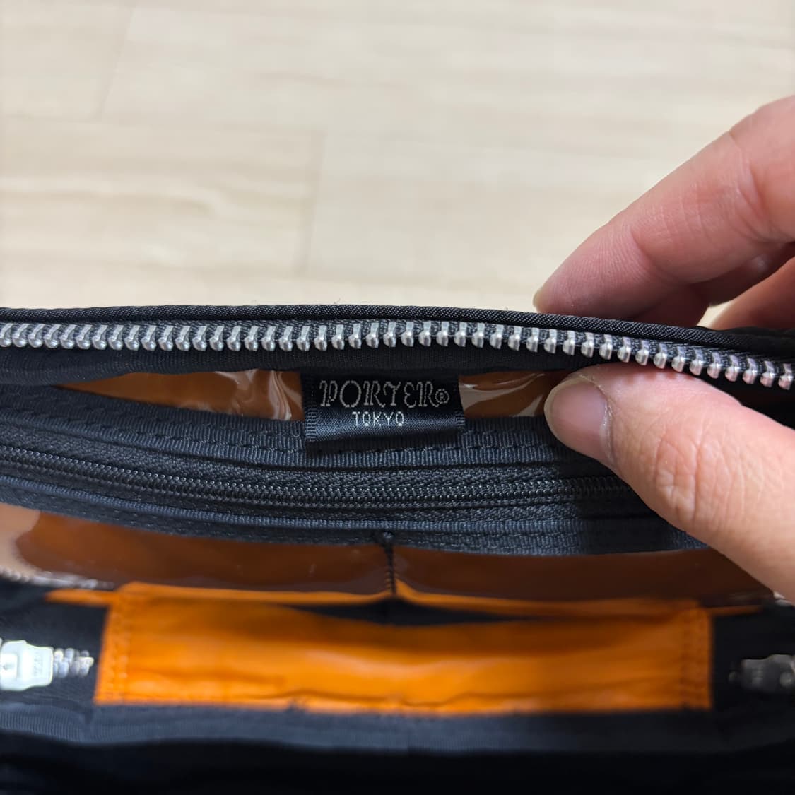 요시다포터 porter 카메라백 탱커 블랙 상품이미지9