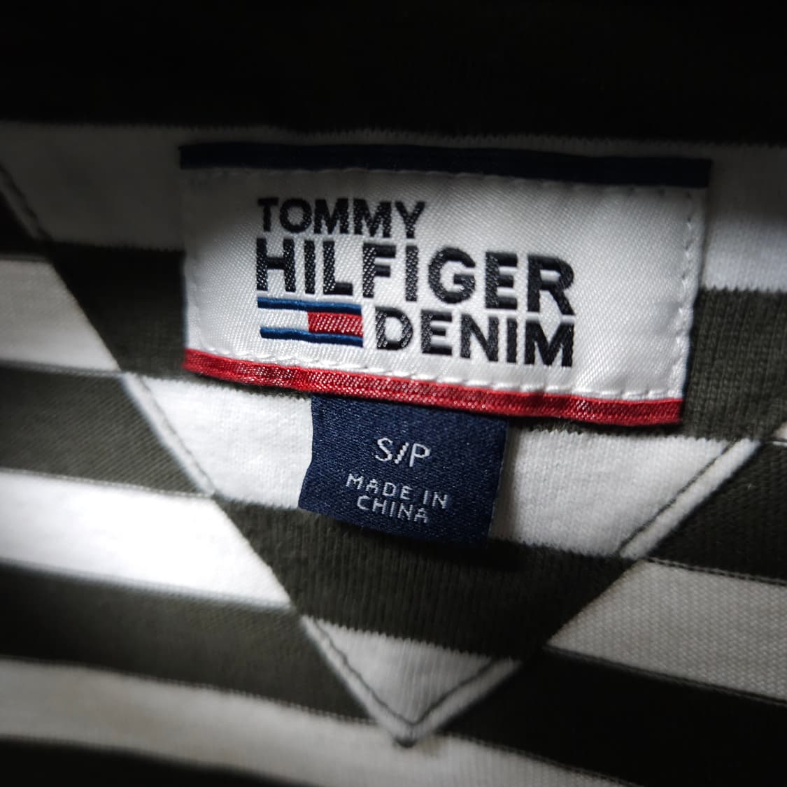 S ) 타미힐피거 여성 스트라이프 긴팔 티셔츠 상품이미지3