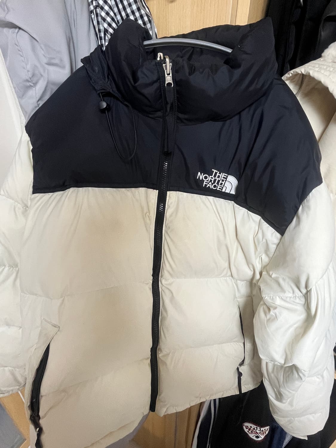 노스페이스 화이트 눕시 숏패딩 상품이미지1