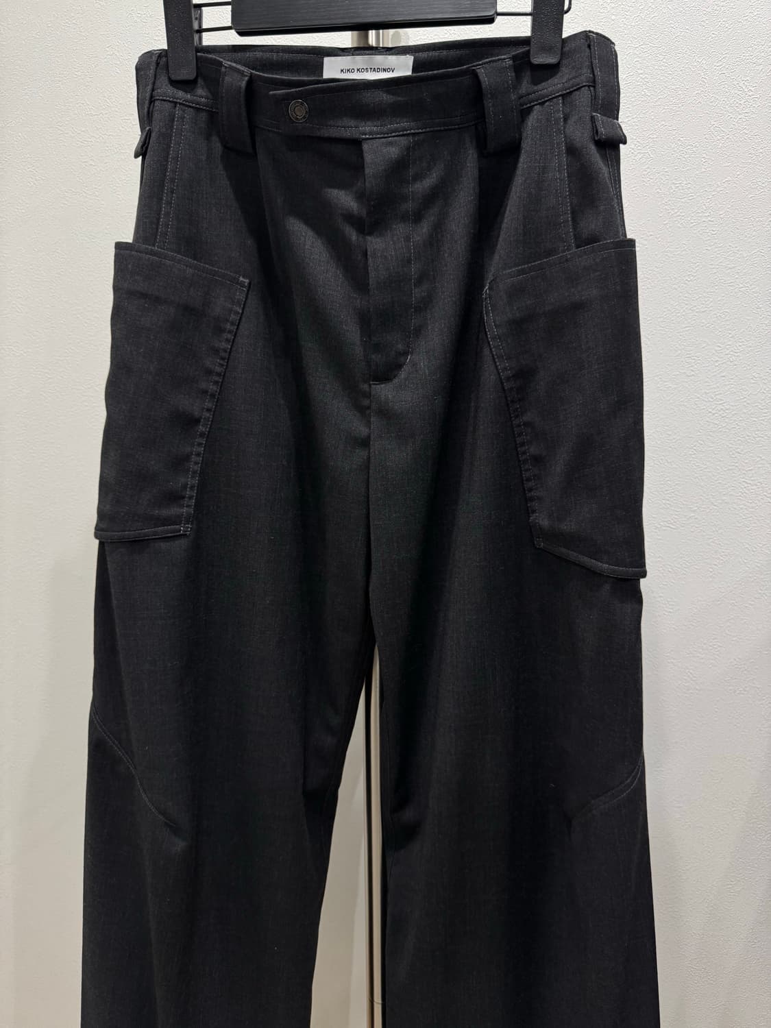 키코코스타디노브 MENO 트라우저 차콜 상품이미지2