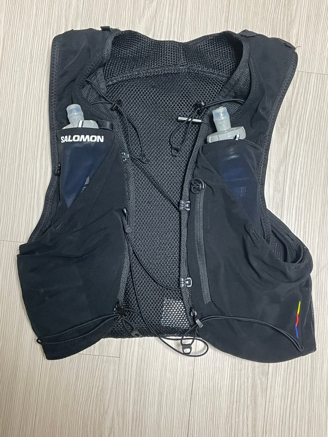 살로몬 ADV SKIN5 러너 베스트 m사이즈 블랙 상품이미지4