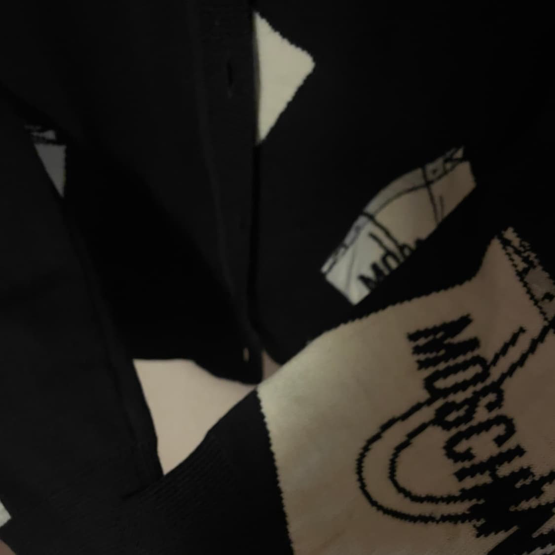 모스키노 로고 가디건 상품이미지6