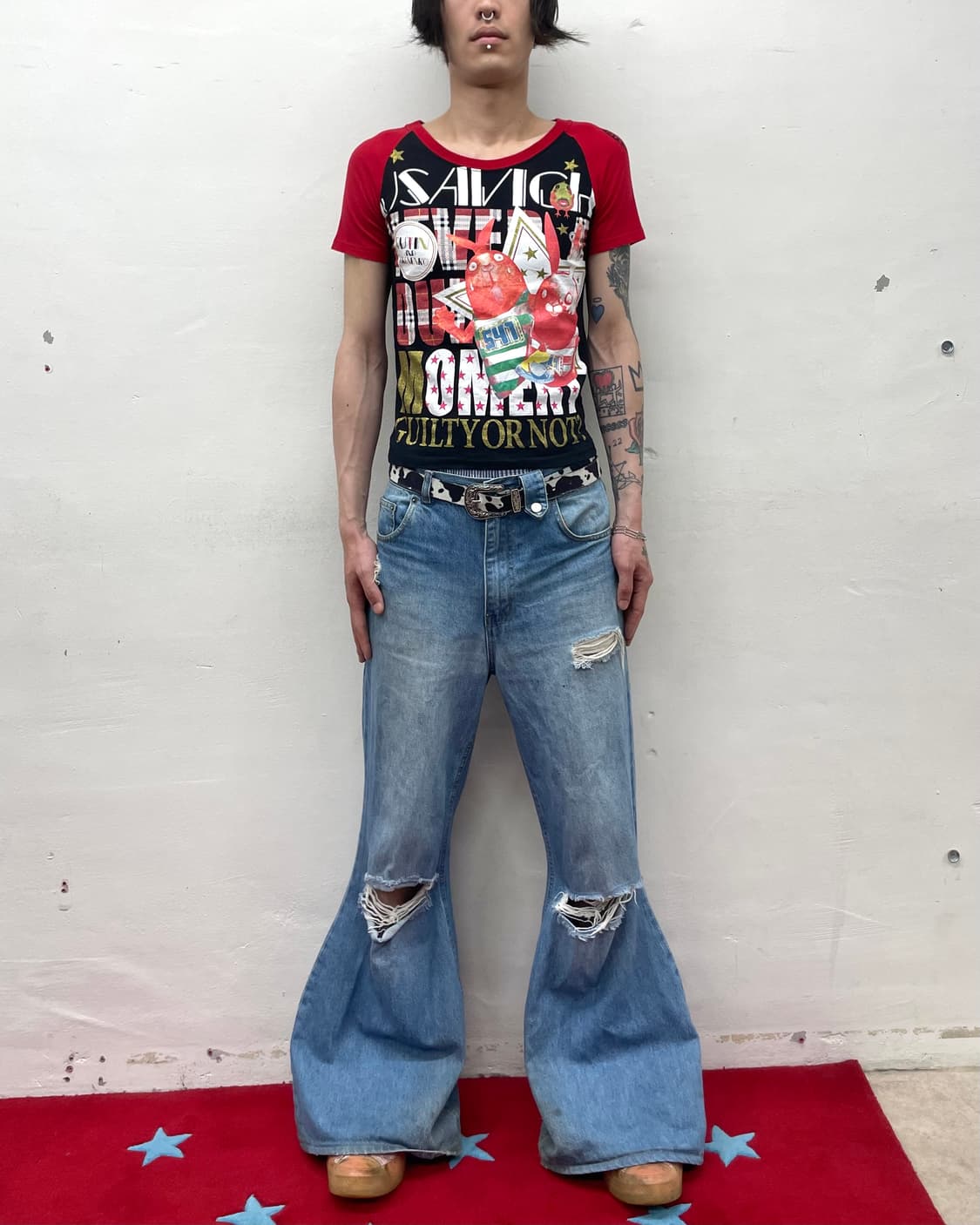 Retro Rabbit Checkered Star Red T-shirt 상품이미지5