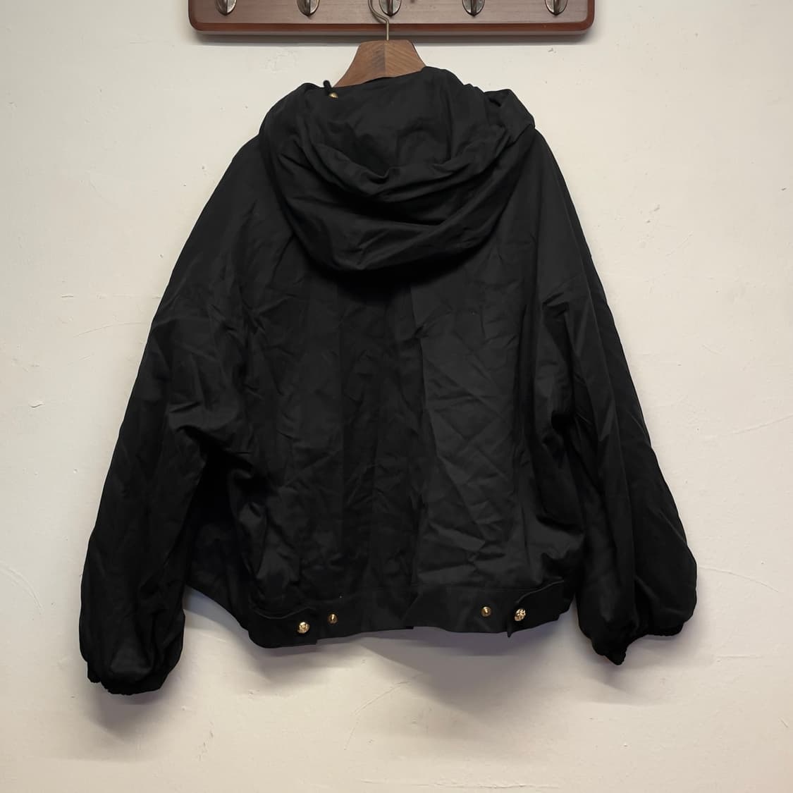 칼 라거펠트 (우먼) 오버사이즈 크롭 후디 자켓 상품이미지4