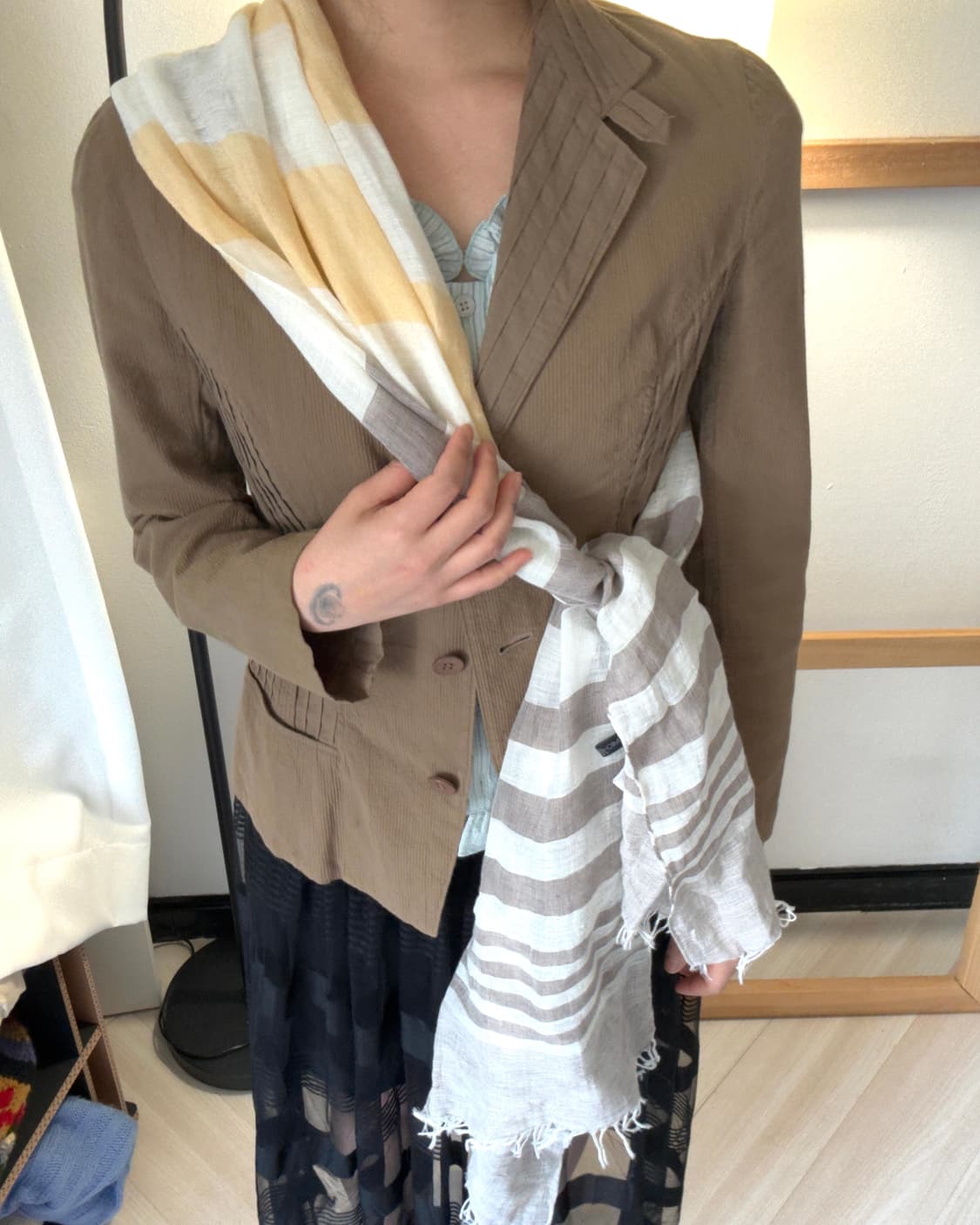 [PROFUOMO] thin cloth viscose muffler 상품이미지6