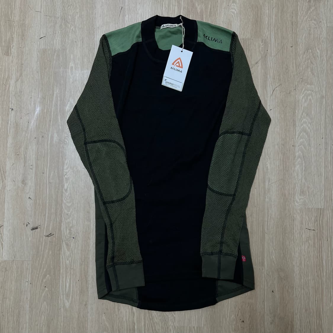 새상품 아클리마 울 넷 하이브리드 크루넥 M/95  상품이미지1