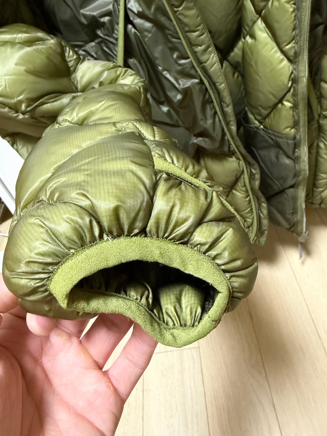 [M]로아하이킹 패딩 라이트다운 올리브 상품이미지4