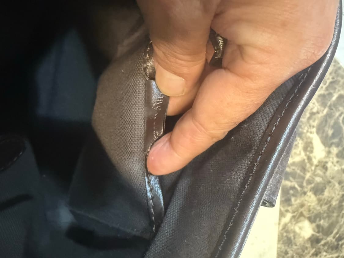 정품 버버리 노바체크 토트백 팝니다 상품이미지10