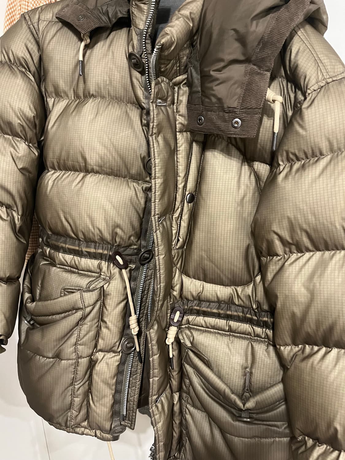 헨리코튼 24fw ffc 카라코람 46사이즈 팝니다 상품이미지1