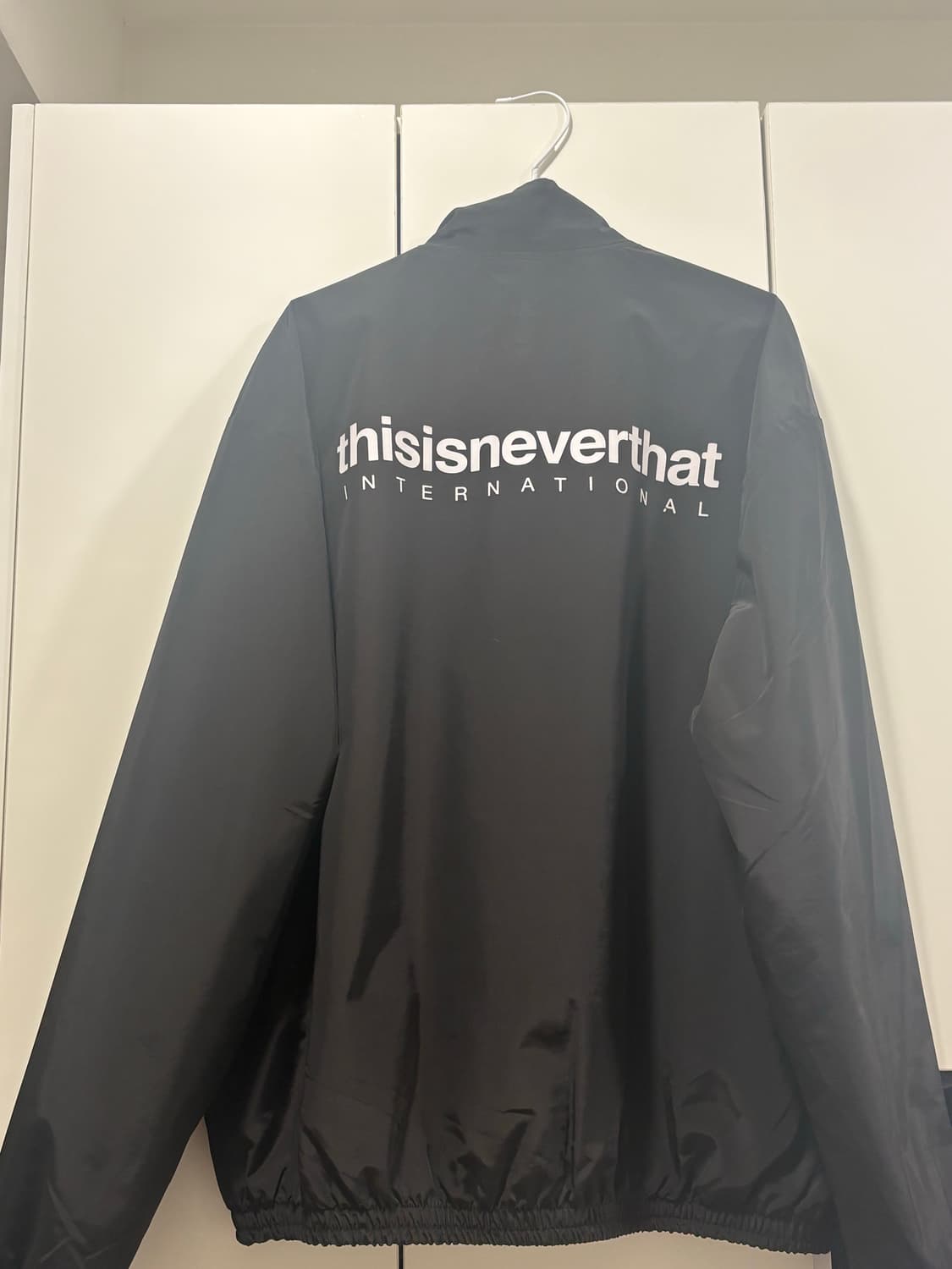 디스이즈네버댓 바람막이 판매 상품이미지9